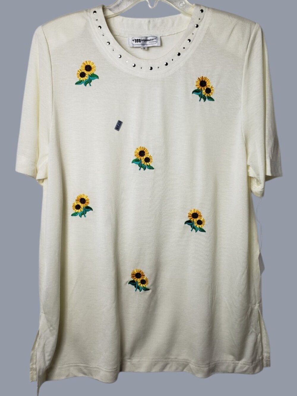 Mirumer Fashion Sunflower Embroidered T-ShirtCream Yellow Size 3 - Picture 2 of 9